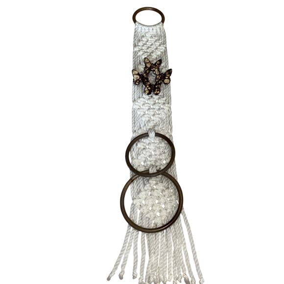 Macrame Towel Holder Ring Ceramic Butterflies Fringe Vintage Boho Fairy Hippie - Picture 1 of 9